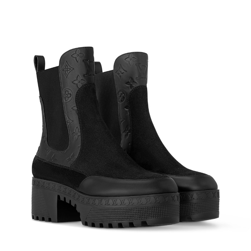 Laureate Platform Chelsea Boot