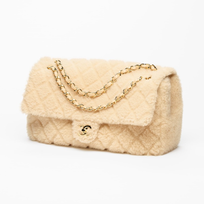 CHANEL FALL WINTER 2026 PRE-COLLECTION MAXI FLAP BAG