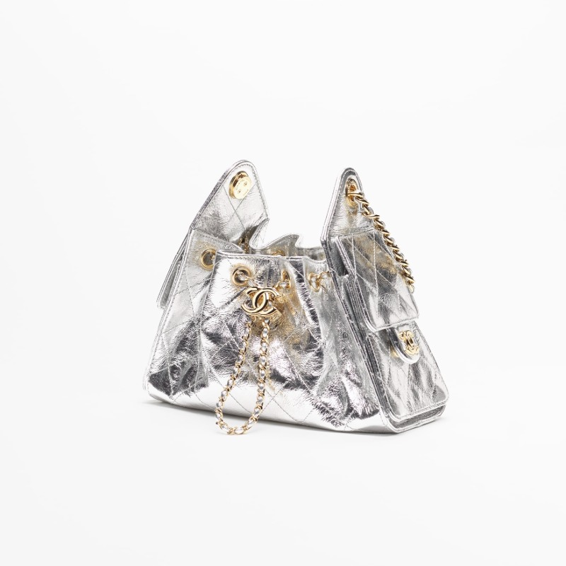 CHANEL MÉTIERS D’ART 2026 CHANEL 25 MINI HANDBAG