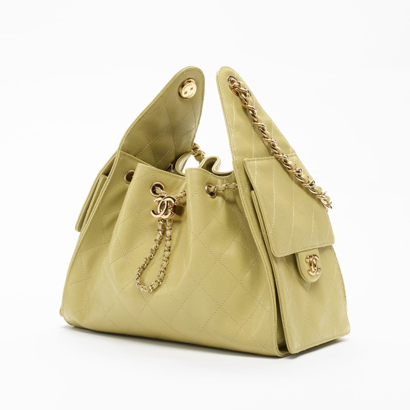 FALL WINTER 2026 PRE-COLLECTION CHANEL 25 SMALL HANDBAG