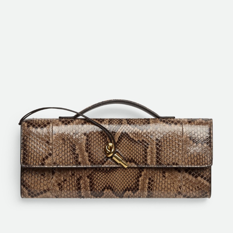 Bottega Veneta Andiamo Clutch