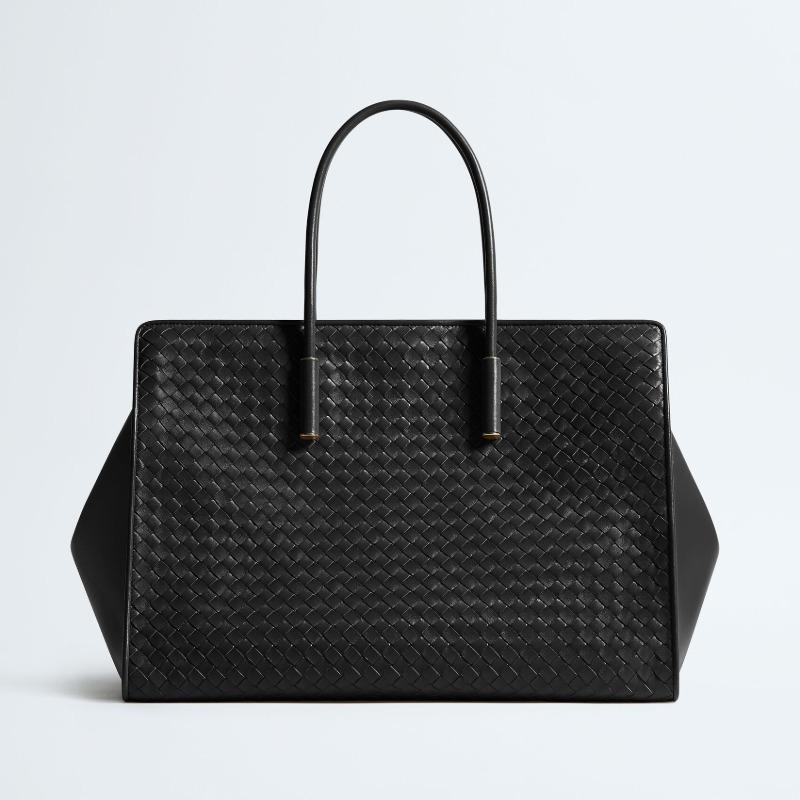 DM_20260829151352_001 Bottega Veneta Large Barbara Tote - Image 1