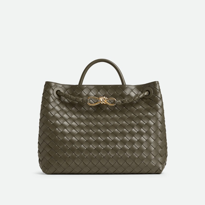 DM_20260829165330_001 Bottega Veneta Medium Andiamo - Image 1