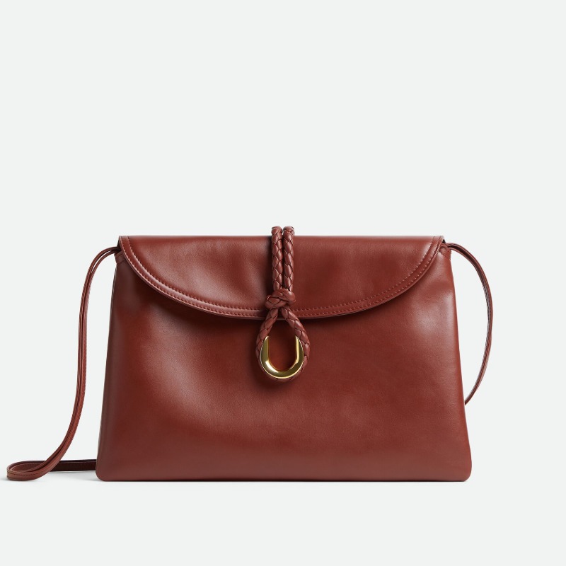Bottega Veneta Medium Liberta