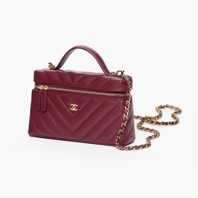 CHANEL SPRING SUMMER 2026 VANITY WITH CHAIN