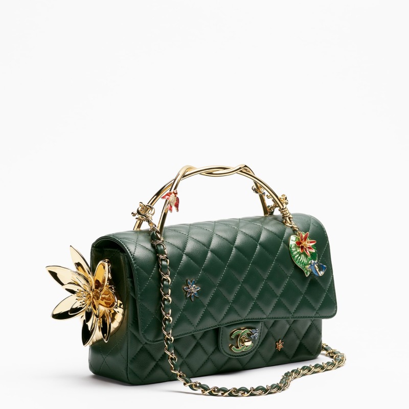 DM_20260918144529_001 CHANEL FALL-WINTER 2026 CLASSIC HANDBAG WITH TOP HANDLE - Image 1
