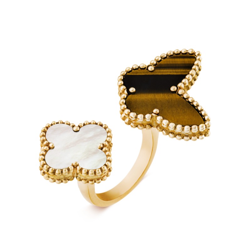 Lucky Alhambra Between the Finger ring