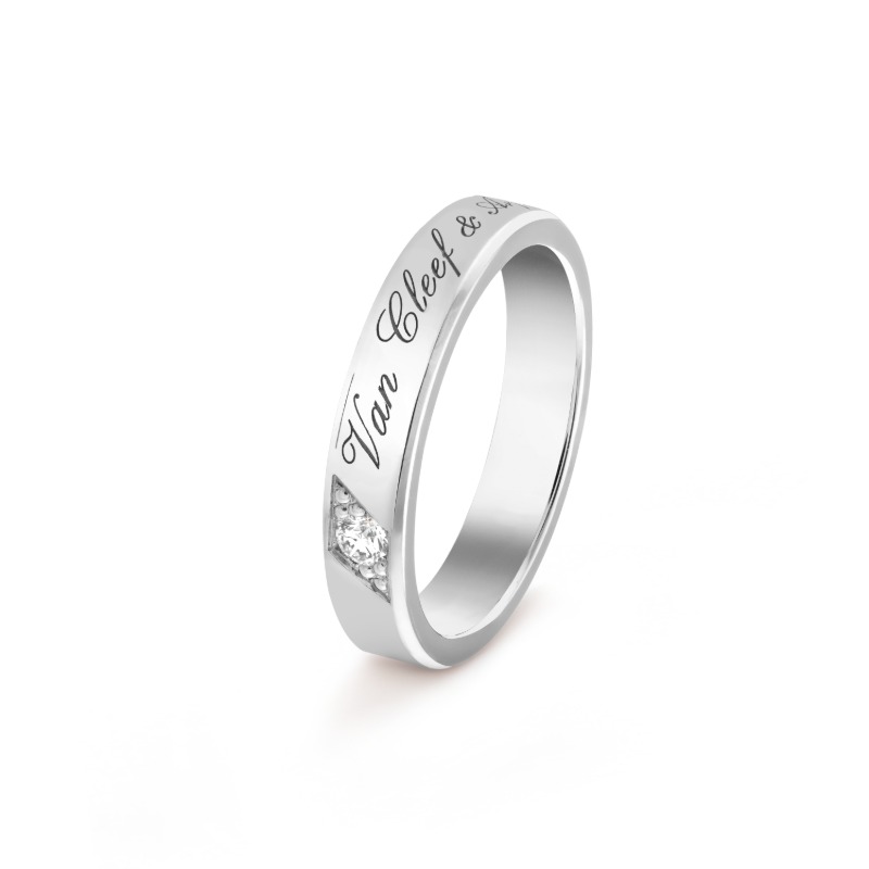 Toujours Signature Etoiles wedding band, 4 mm