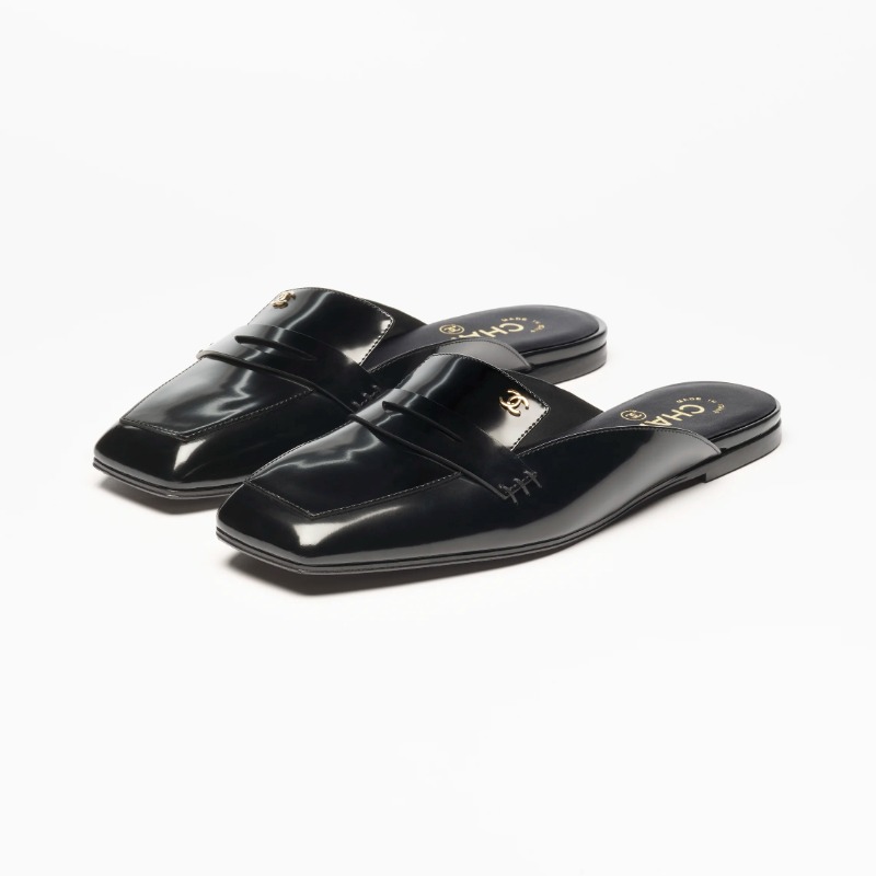 Chanel Fall Winter 2026 Pre-Collection Mules