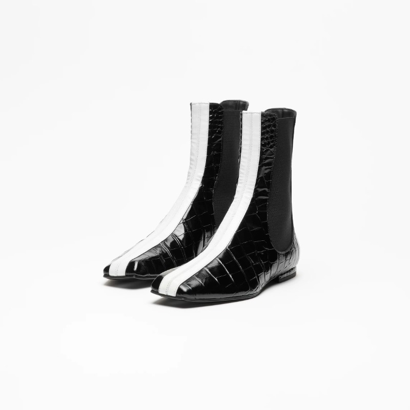 Chanel Métiers d’art 2026 Short Boots