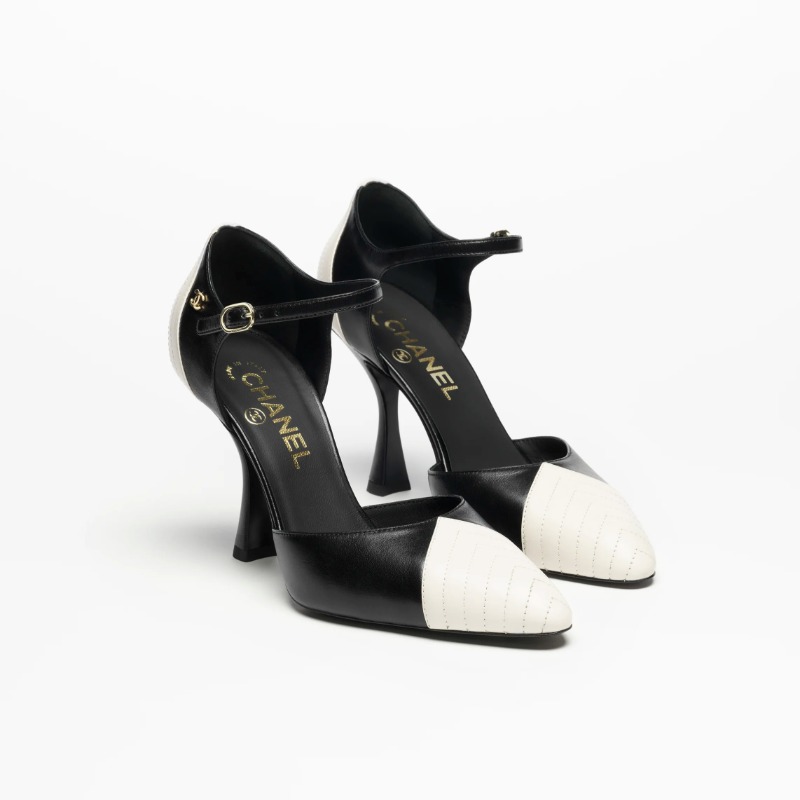 Chanel Métiers d’art 2026 Mary Janes