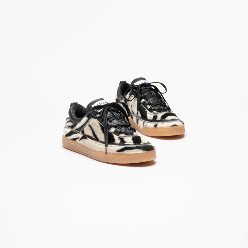 Chanel Métiers d’art 2026 Sneakers