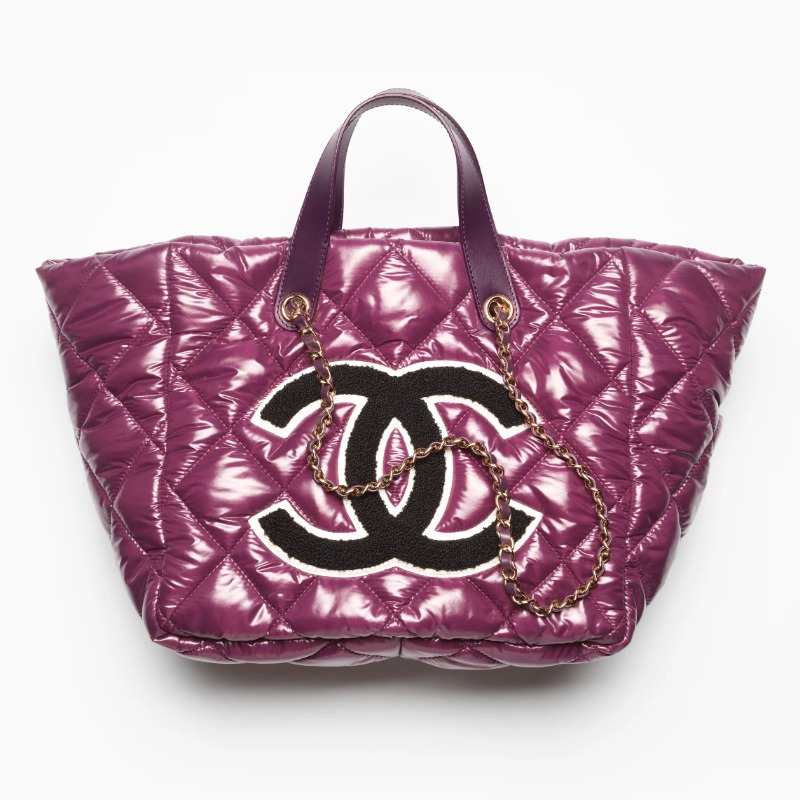 CHANEL Coco Neige 2026 Collection Shopping Bag