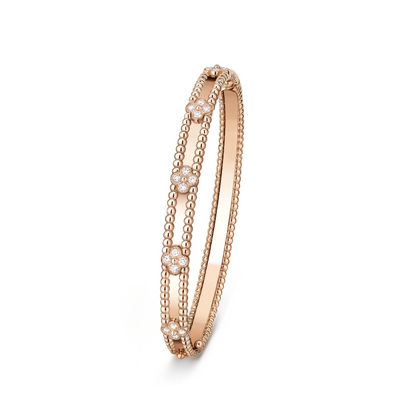 s9-4l44lTGyfz6BsRt0yrA Perlée sweet clovers bracelet, medium model - Image 1